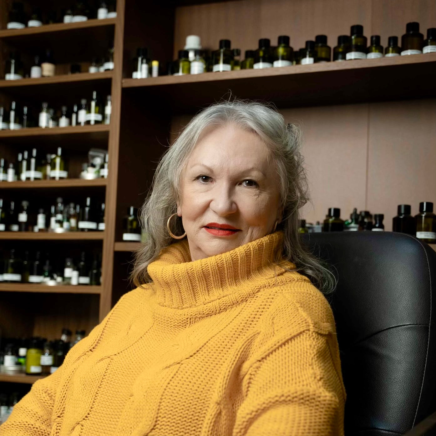 Shelley Waddington - En Voyage Perfumes